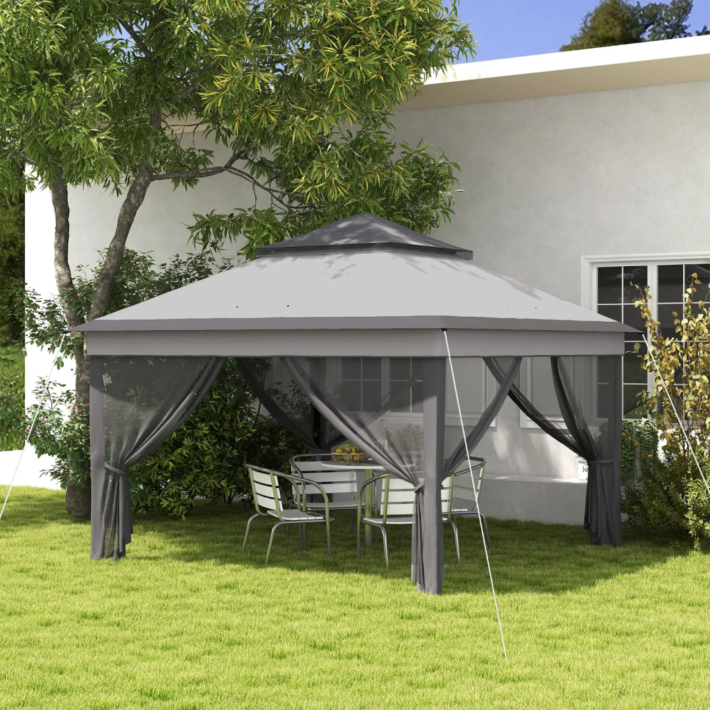 Comment utiliser des meubles pour fixer votre gazebo